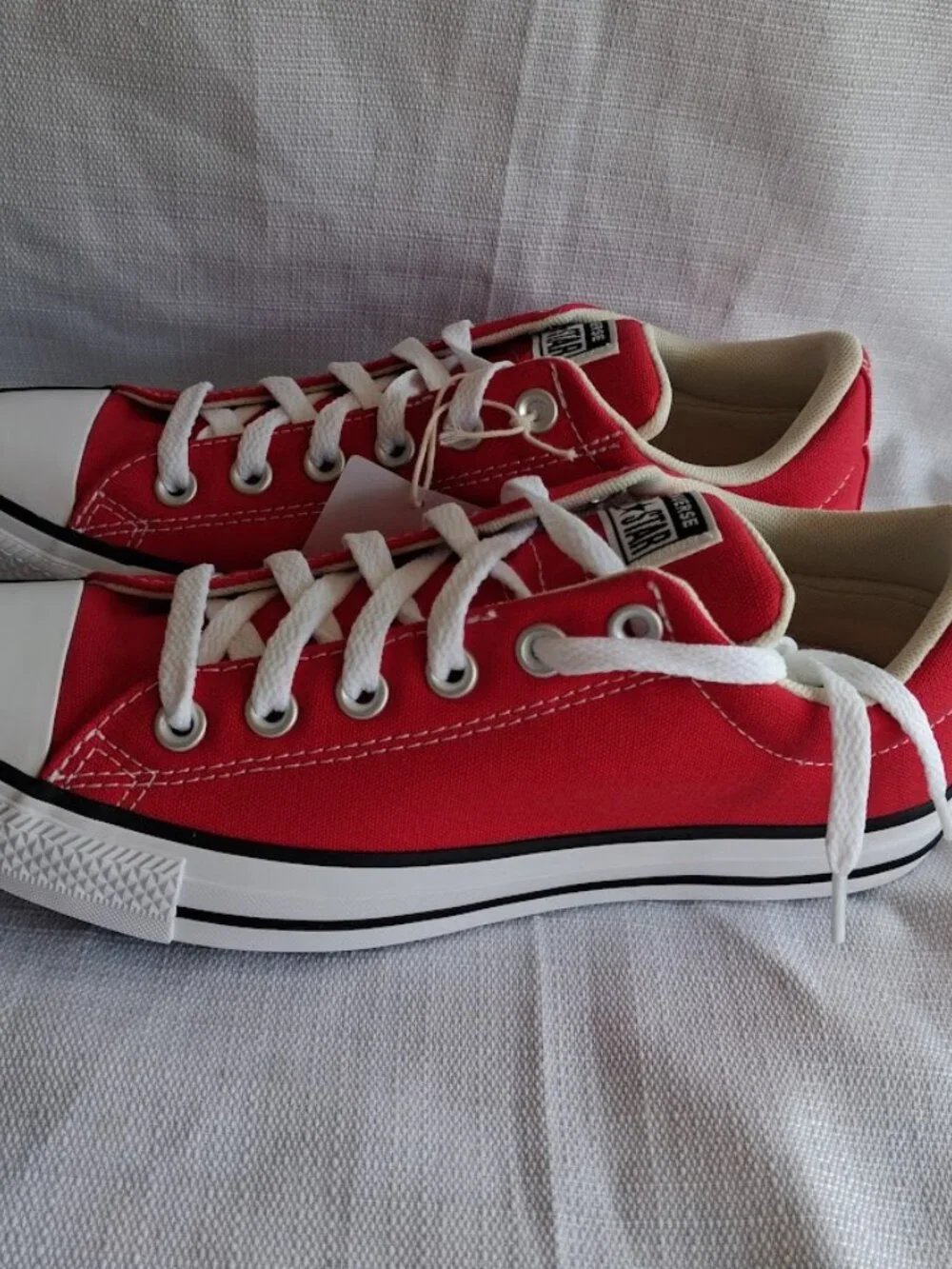 Converse Adult Street Ox Low Sneakers - Red Mens 7 / Womens 9 NEW - Picture 3 of 4